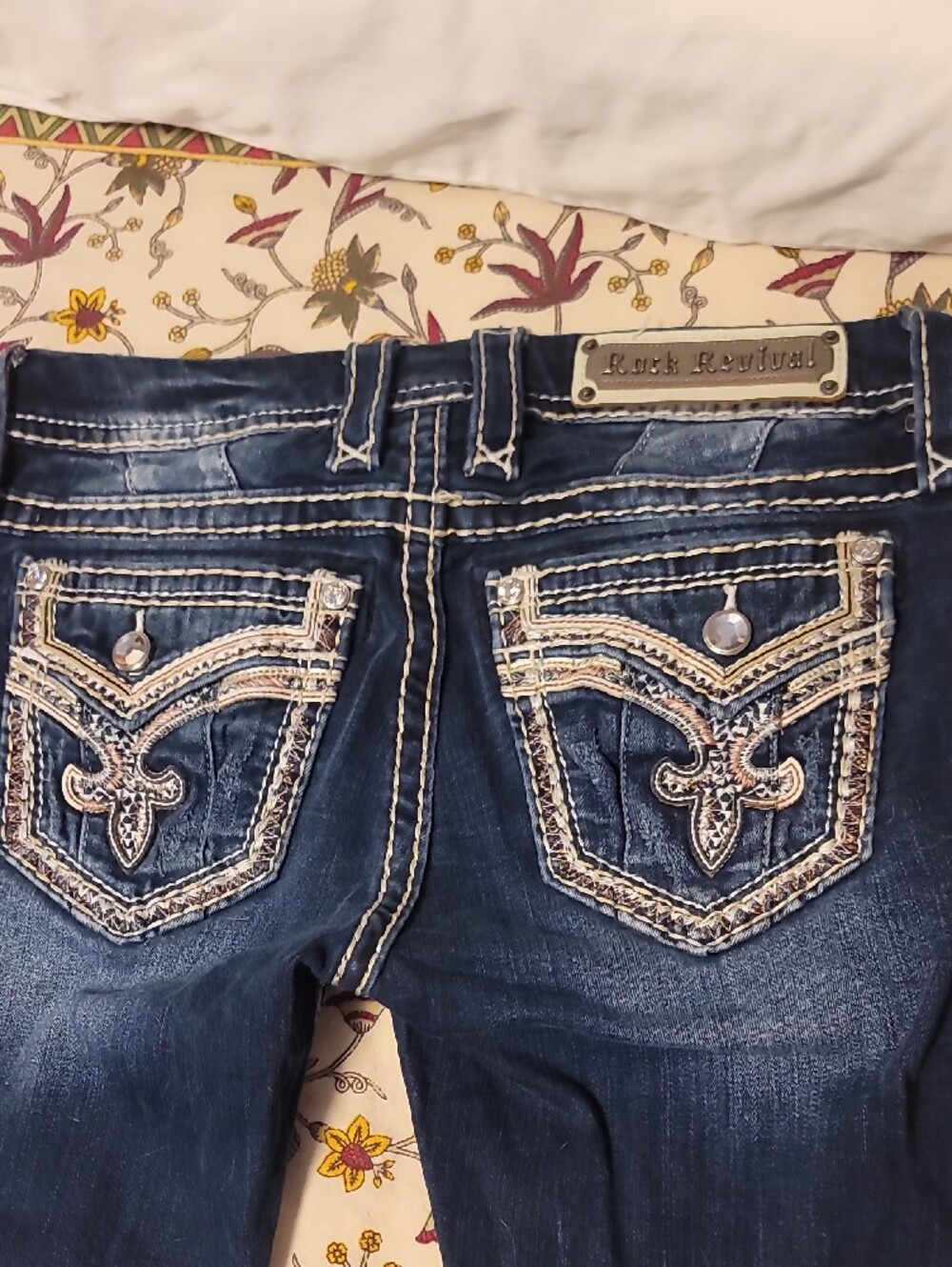 Rock Revival Sz 27 Dark Blue Flare Jeans with White Stitching